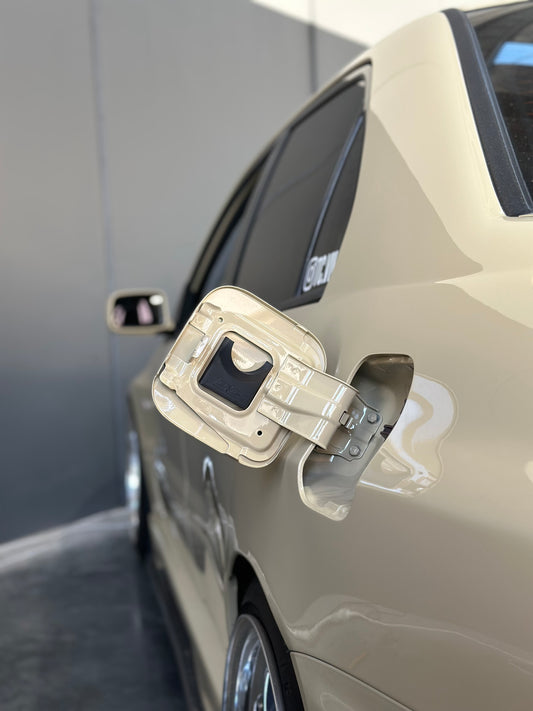 Evo 7-9 Fuel cap holder